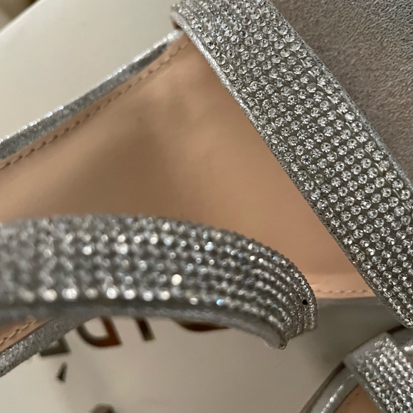 Maripe Rhinestone 11 - Picture 4 of 4